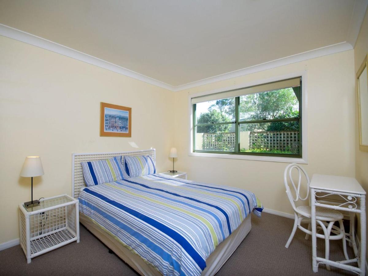 Tuscan Waterfront Unit 1 213 Soldiers Point Road