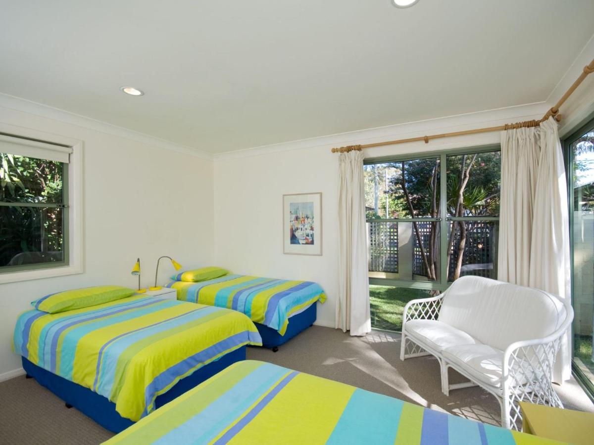 Tuscan Waterfront Unit 1 213 Soldiers Point Road