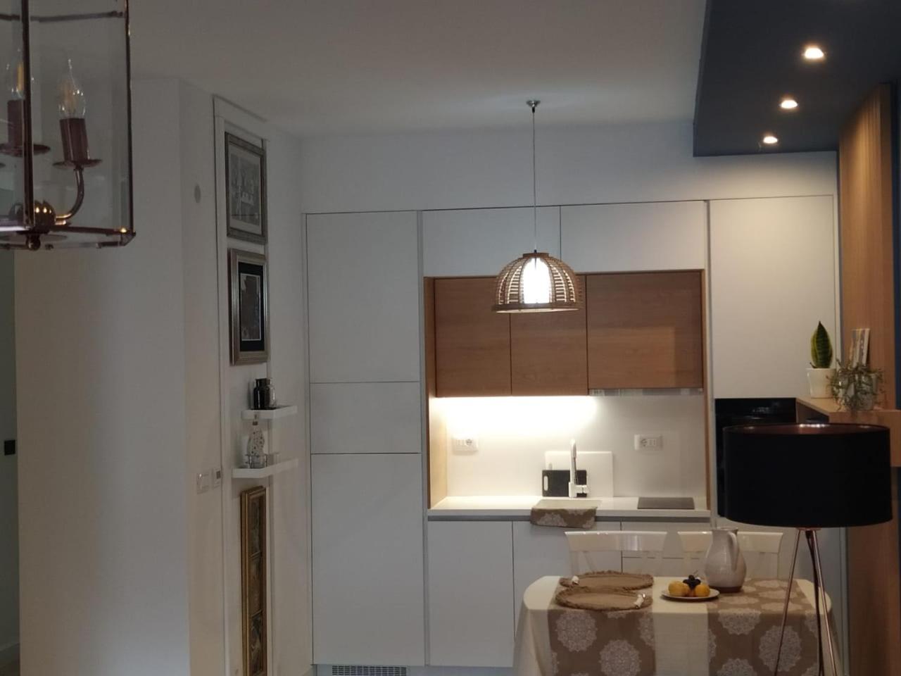 Soho City Apartment with Garage view 4
