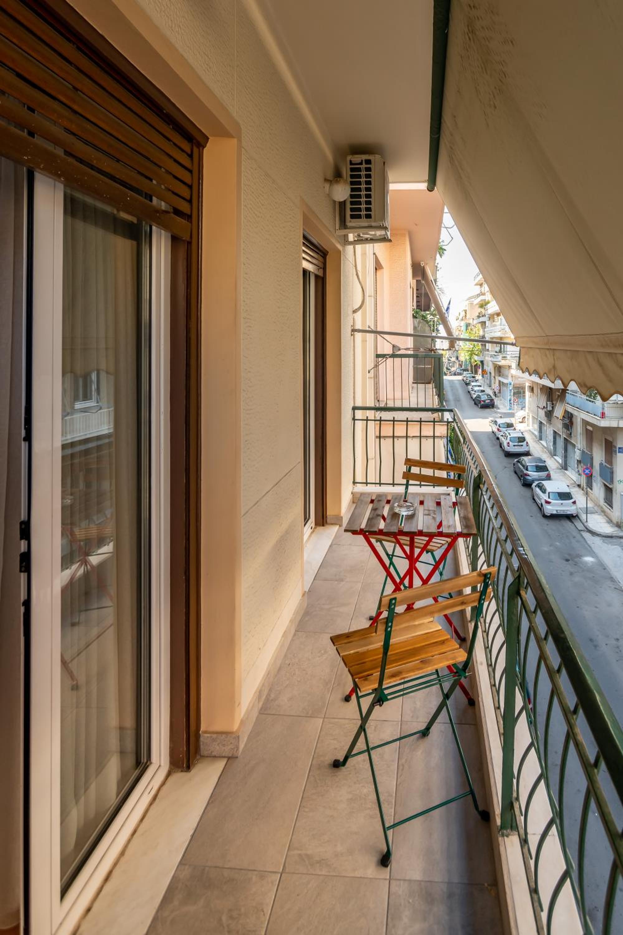 2bed renovated flat close to Ampelokipoi metro
