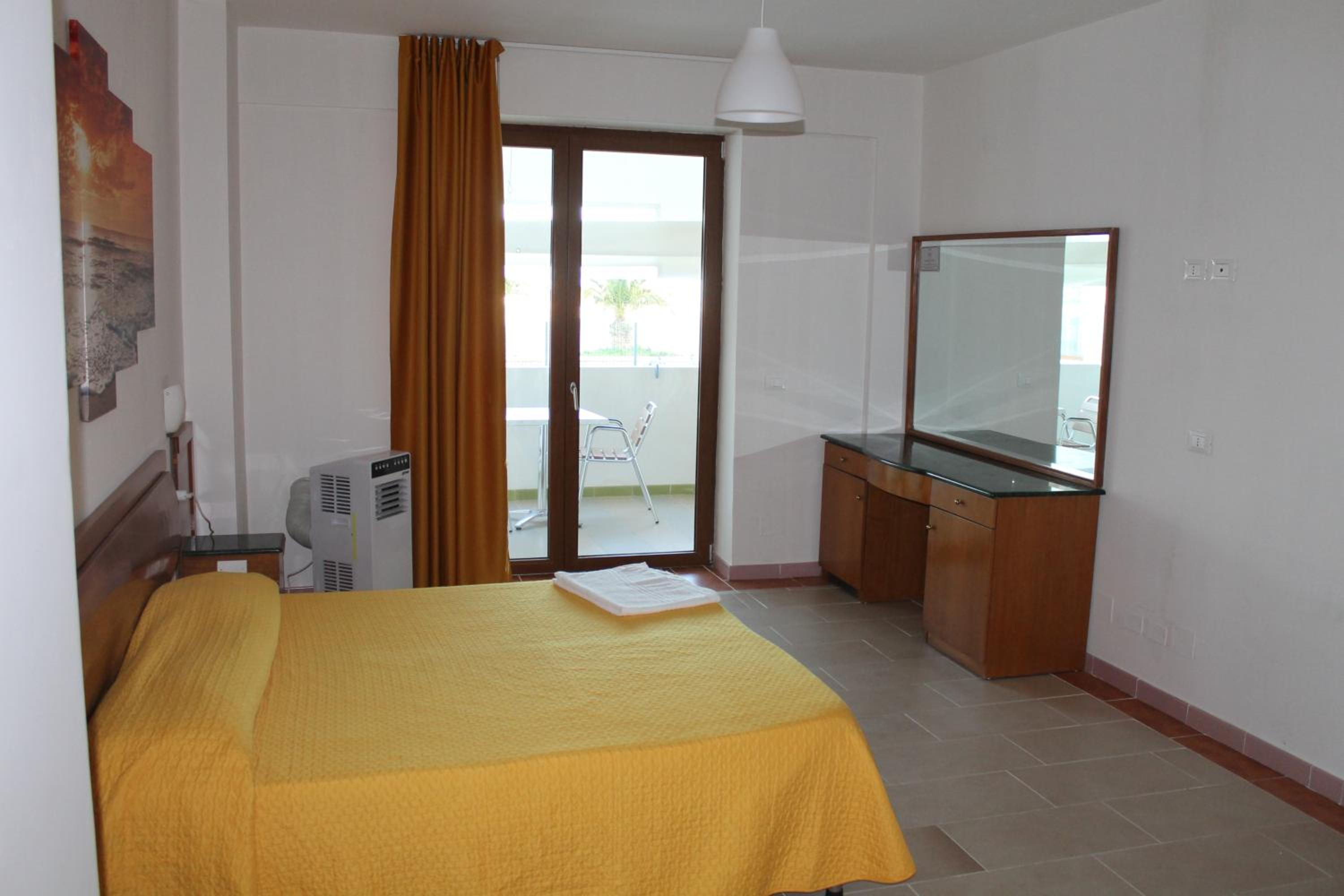 B&B Palazzo Manfredi Vieste, Fronte mare con Parcheggio