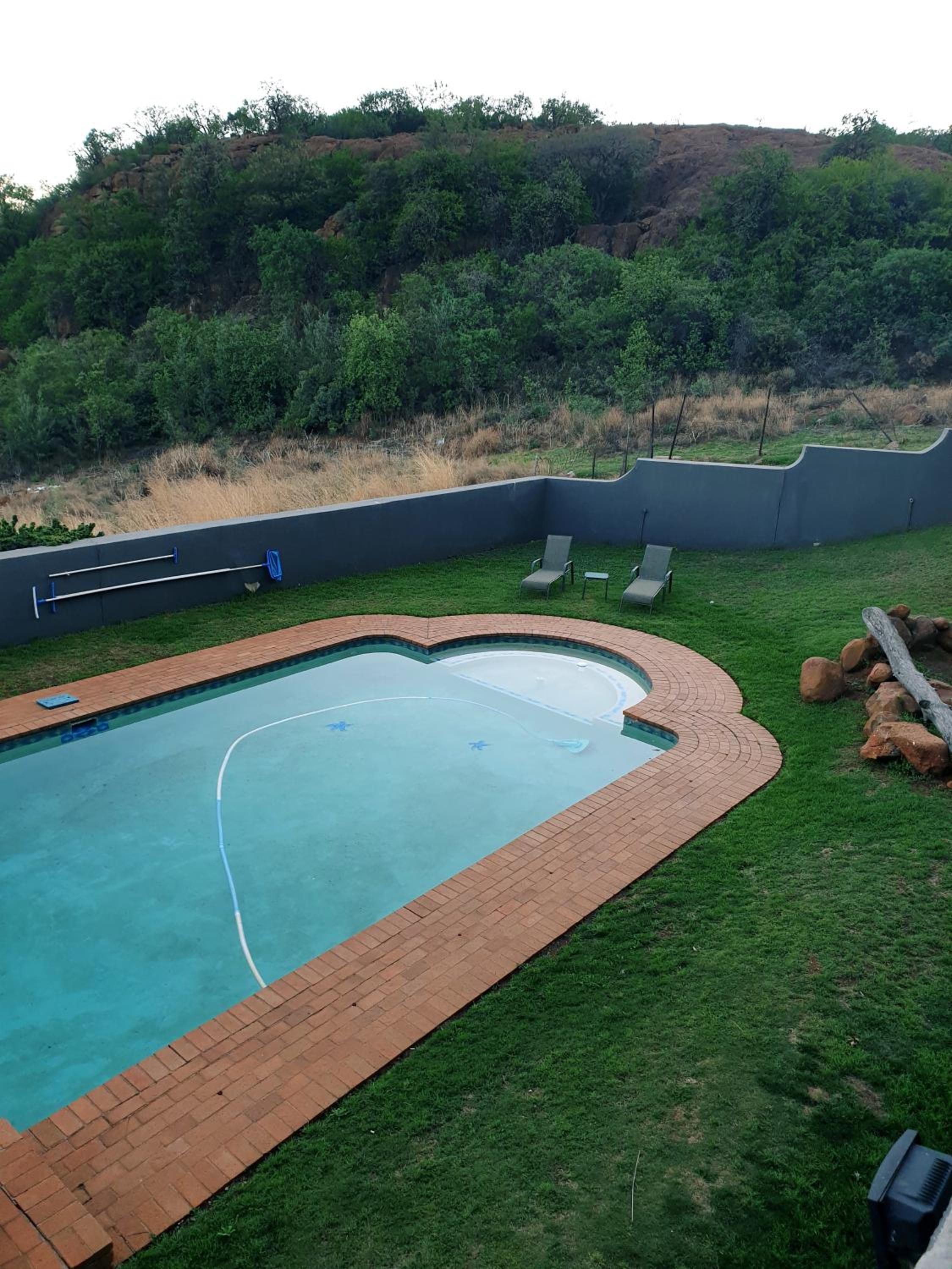 Glenvista Home with a View