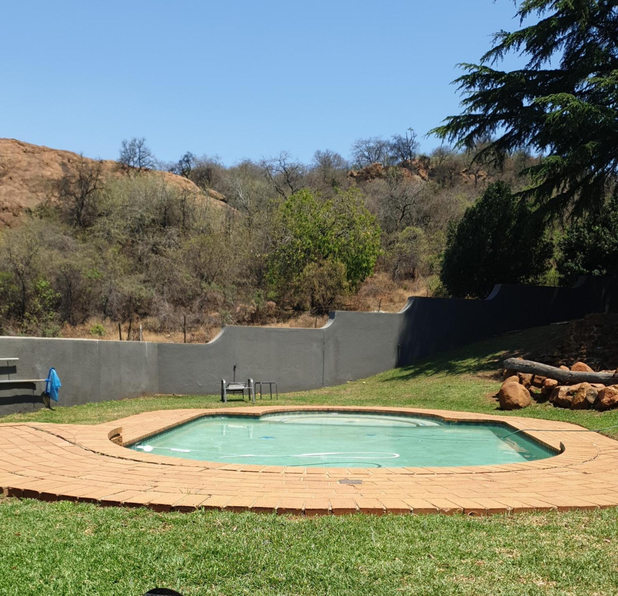 Glenvista Home with a View