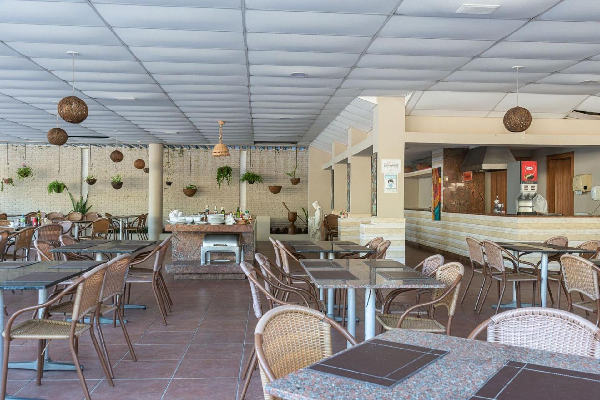 Flat ou Bangalo Luxo Beach Class Beira Mar Muro Alto