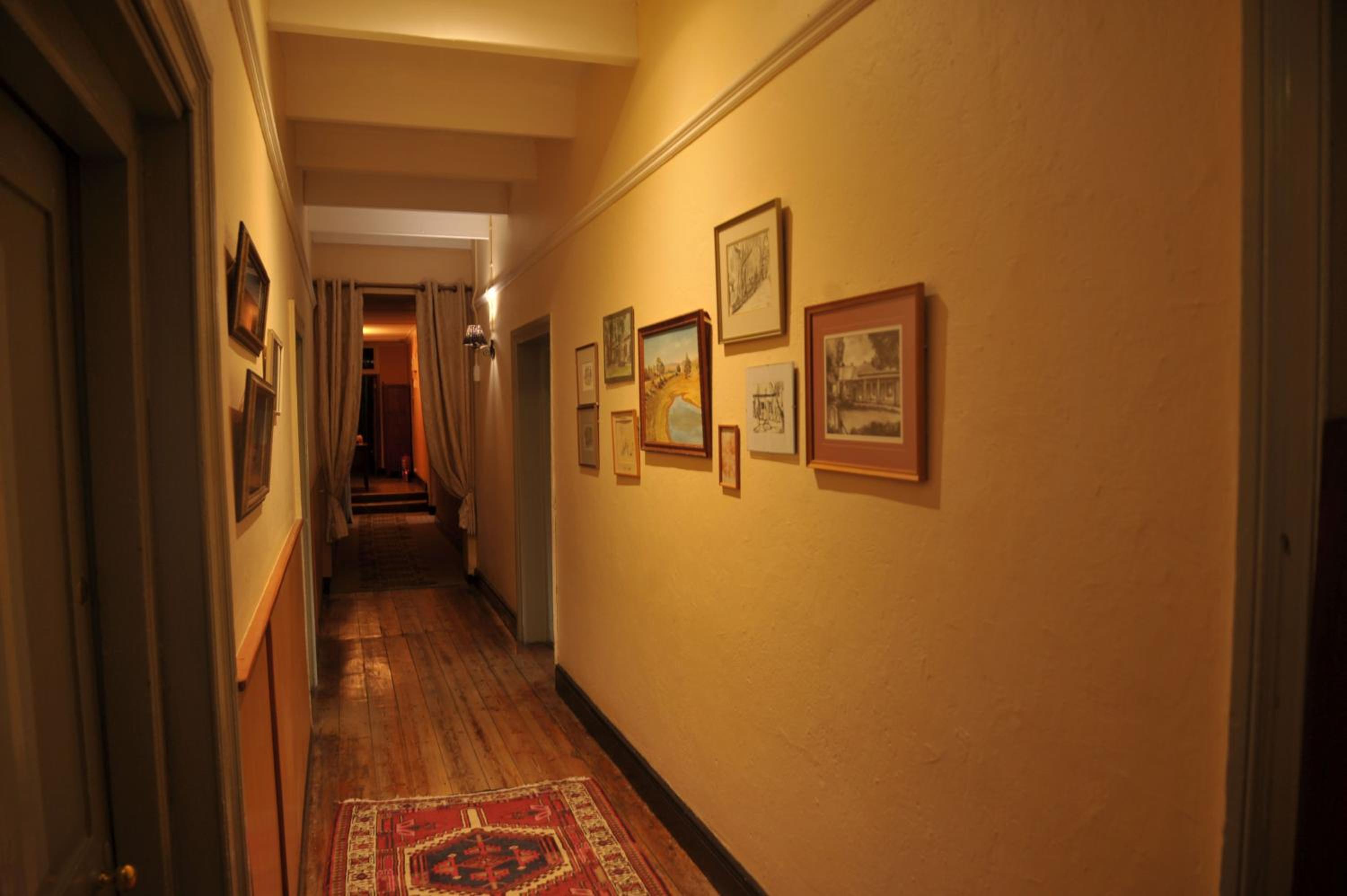 Photo 31