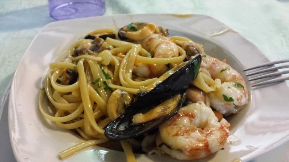 Adelphi Room & Breakfast en Ferrara — dining