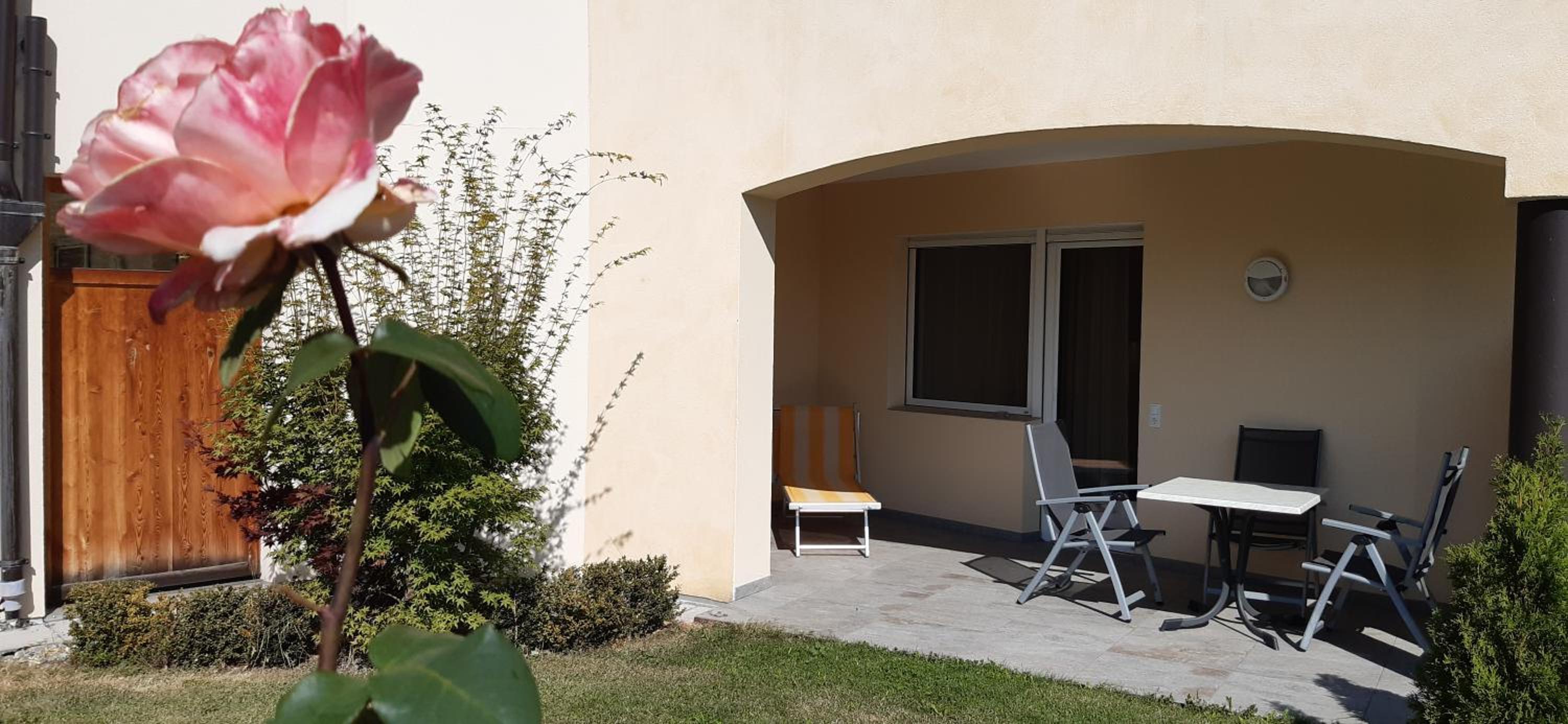 outdoor BBQ area