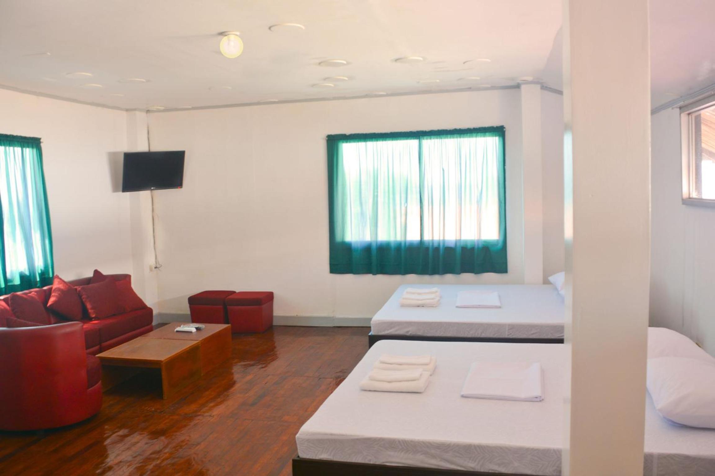 Isla Bonita Beach Resort