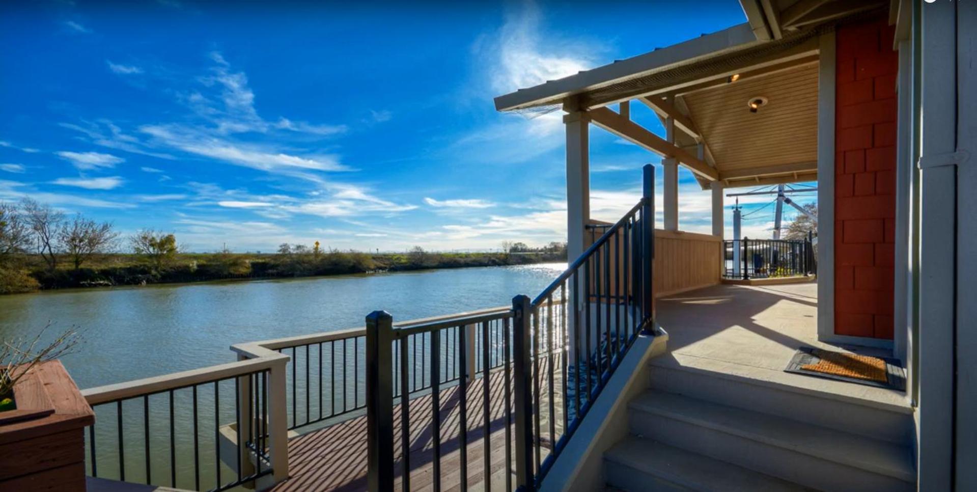 Year-round fishing, boating, birding, 1 hr from SF view 5