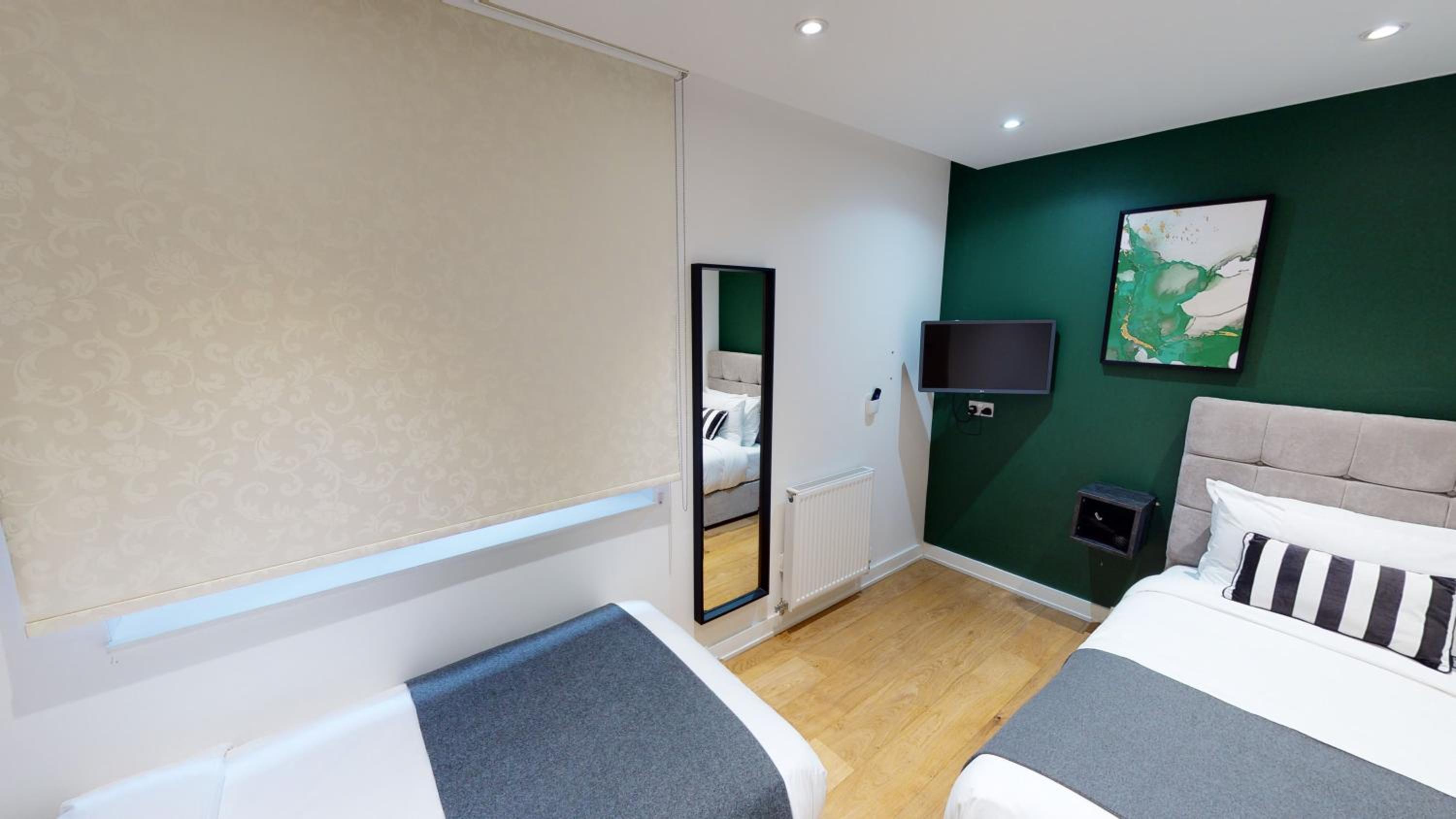 Quay Apartments Manchester