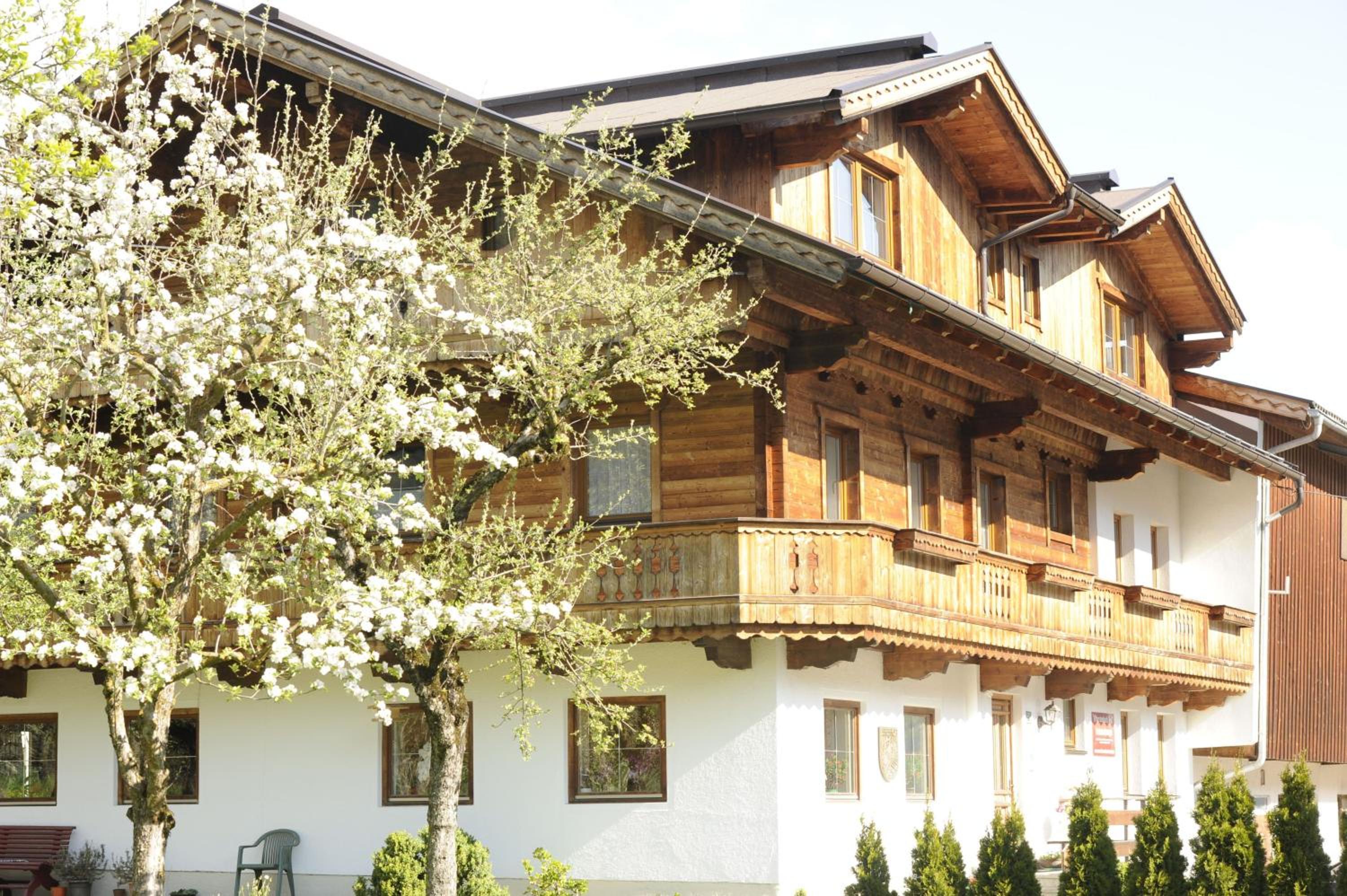 Oberstockachhof view 4