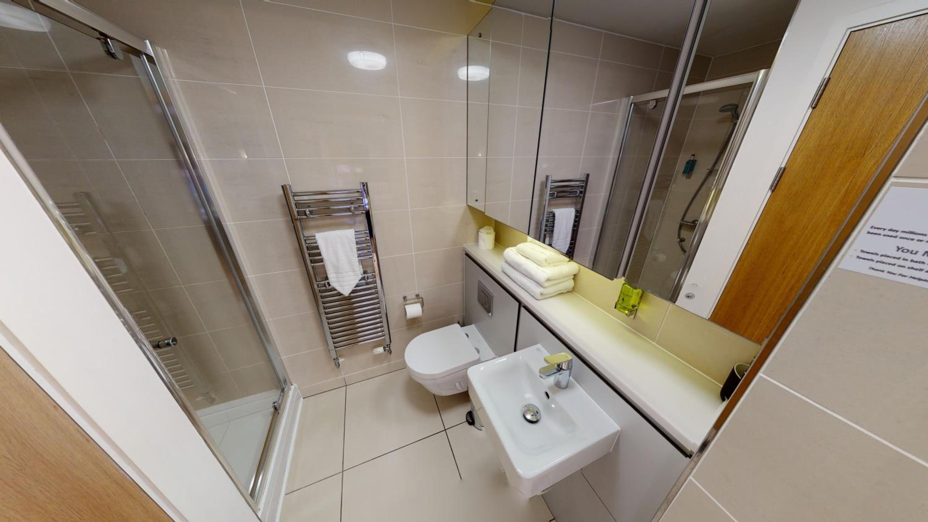 Quay Apartments Manchester