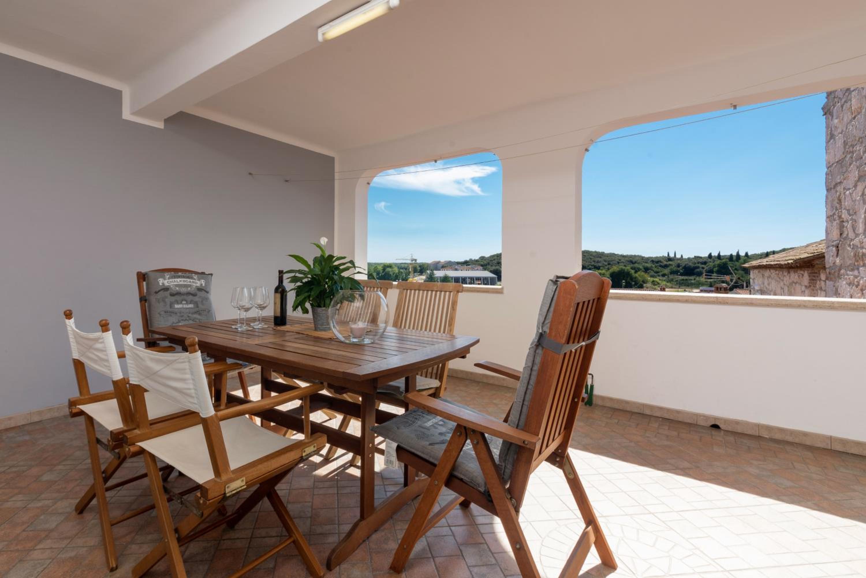 Luxury 3 Bedroom Apartment view 2
