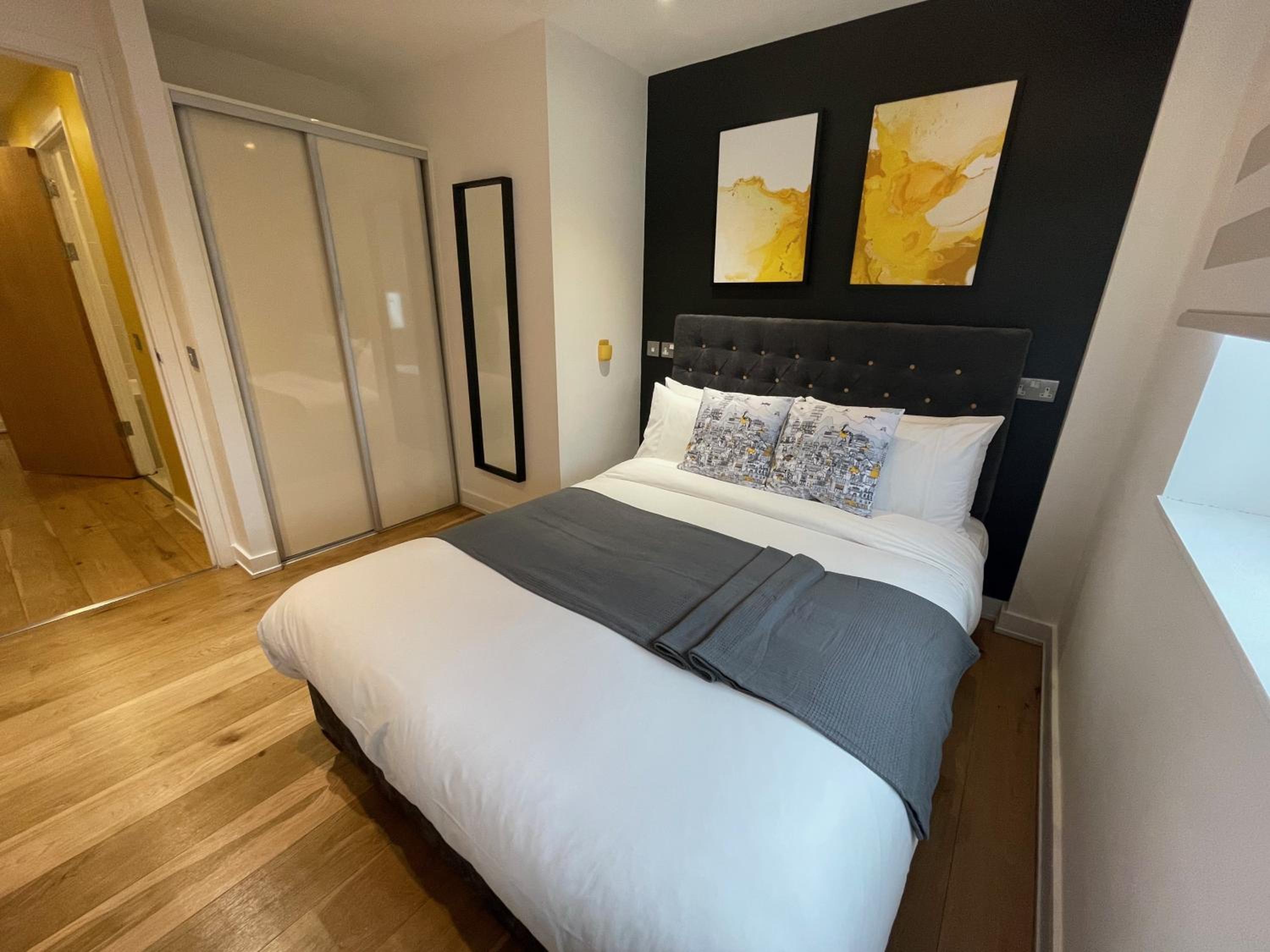 Quay Apartments Manchester