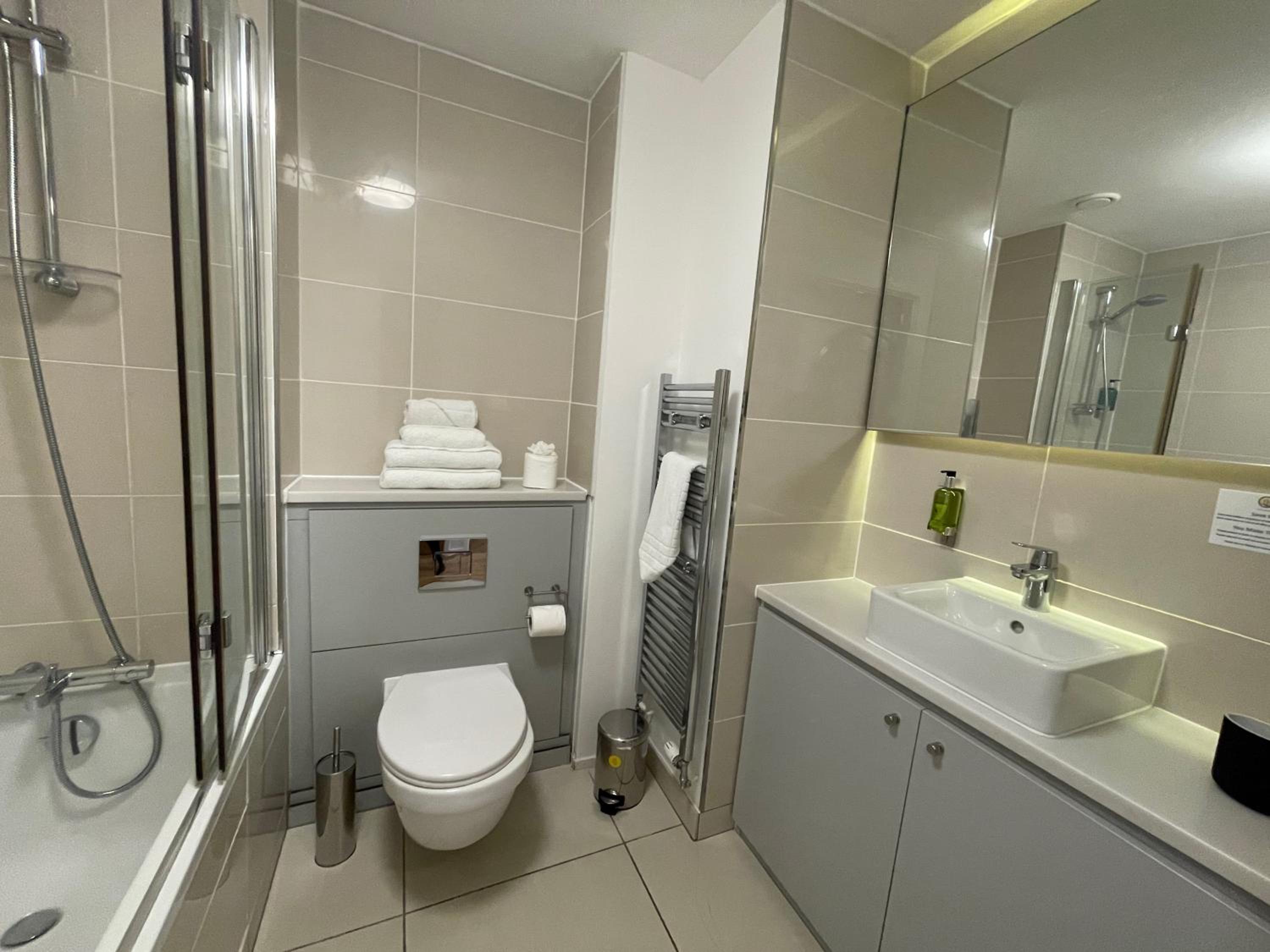Quay Apartments Manchester