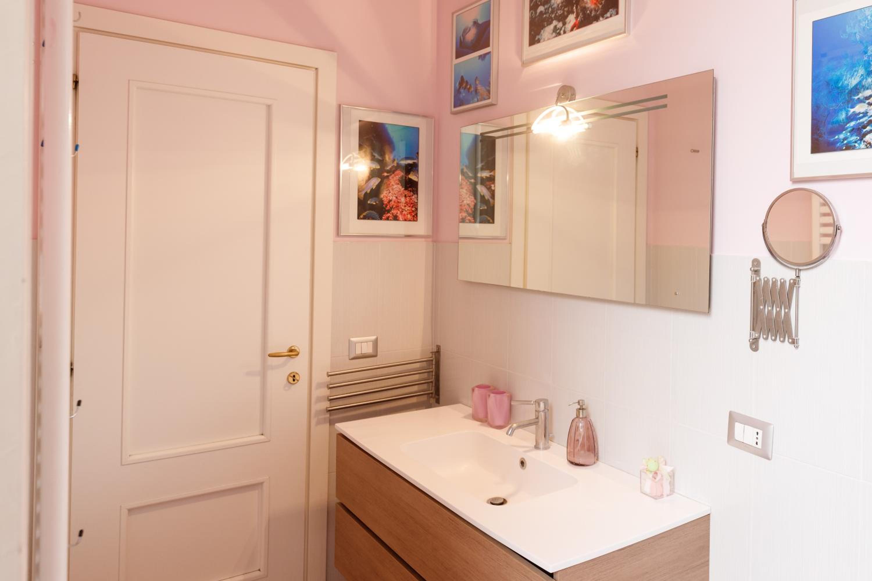 Duomo 77 - In the heart of the historical center - by Elite Villas