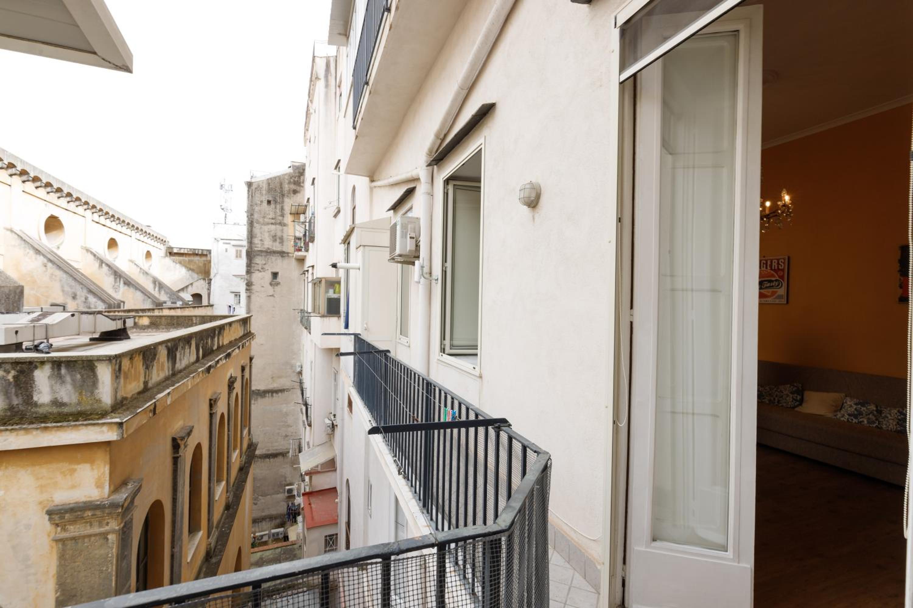 Duomo 77 - In the heart of the historical center - by Elite Villas