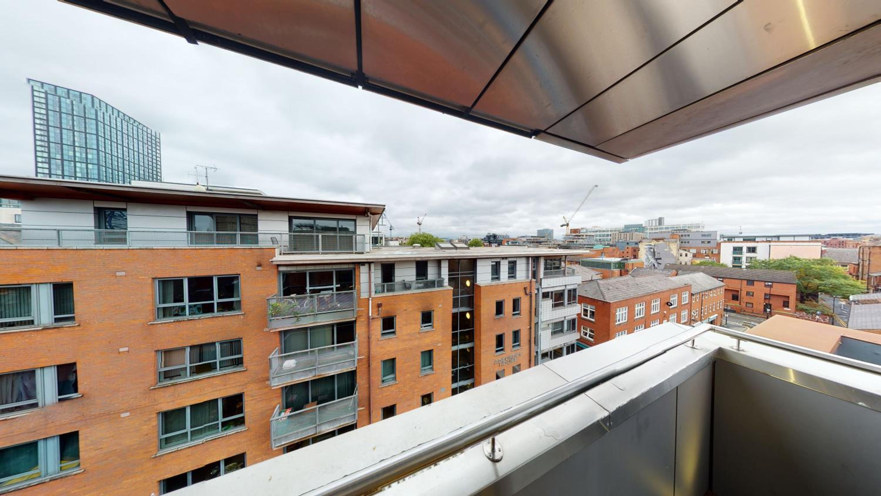 Quay Apartments Manchester