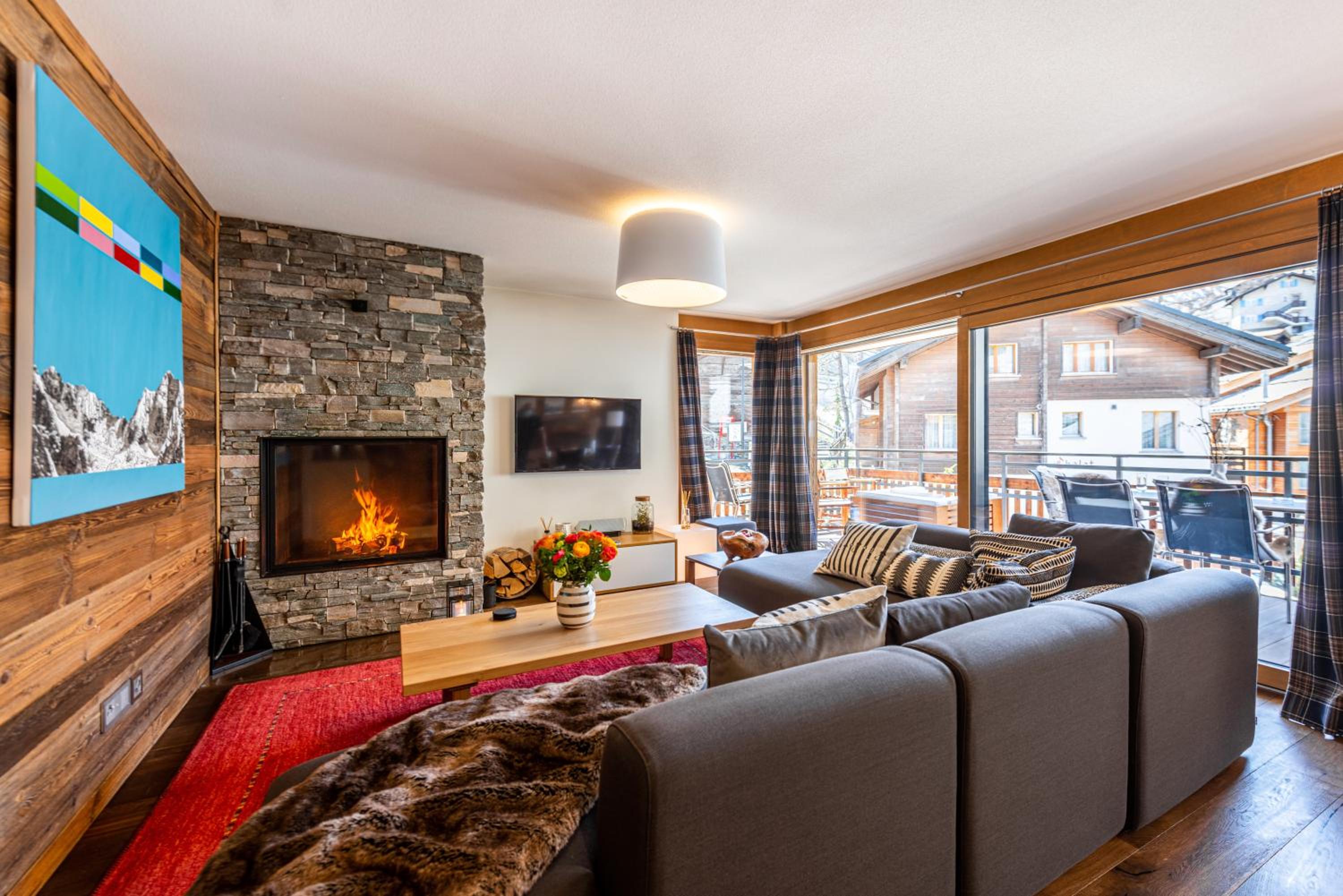 Chalet Petit view 2