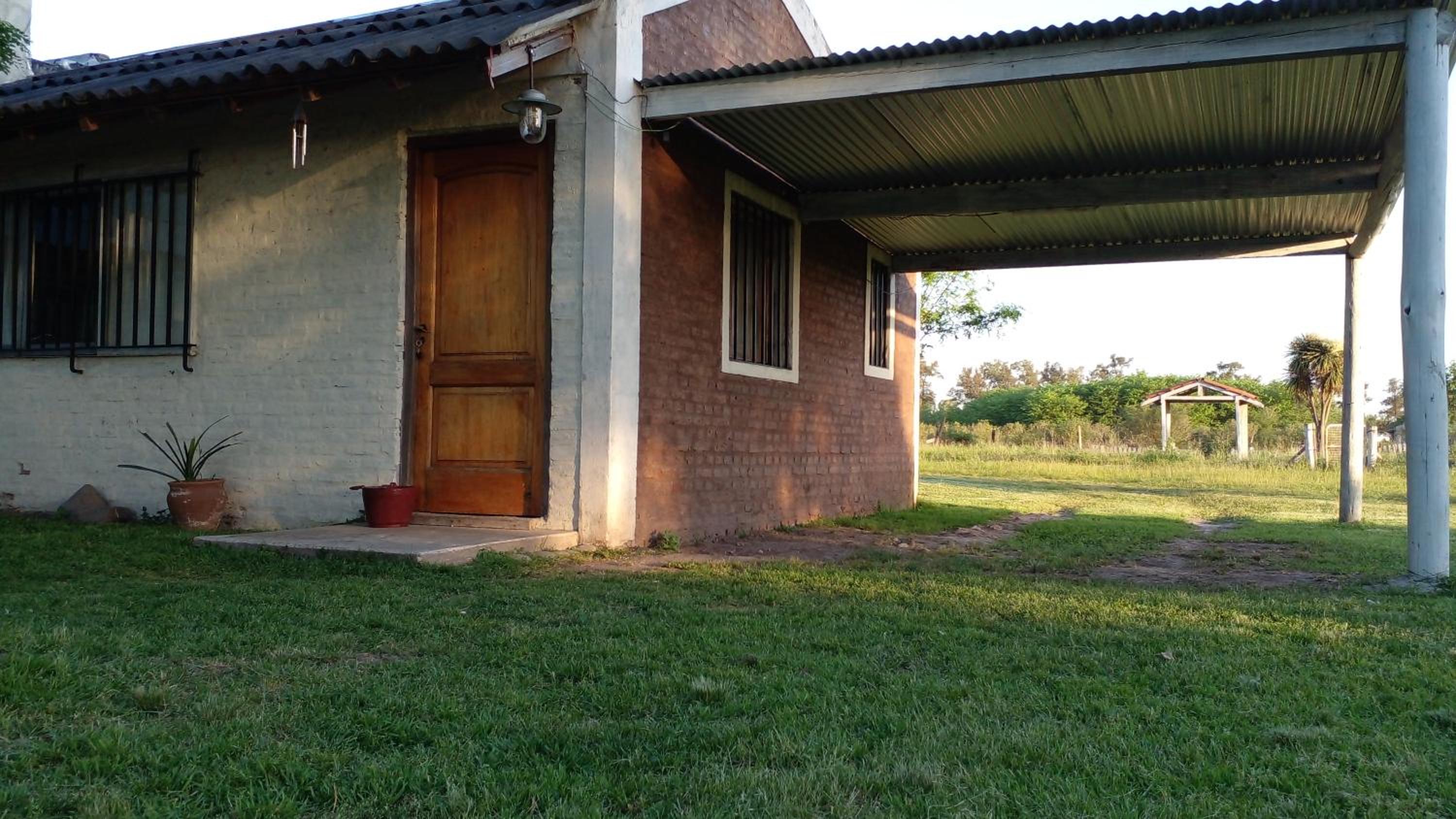 Los Arboles, casa completa a 5 minutos del Aeropuerto Ezeiza