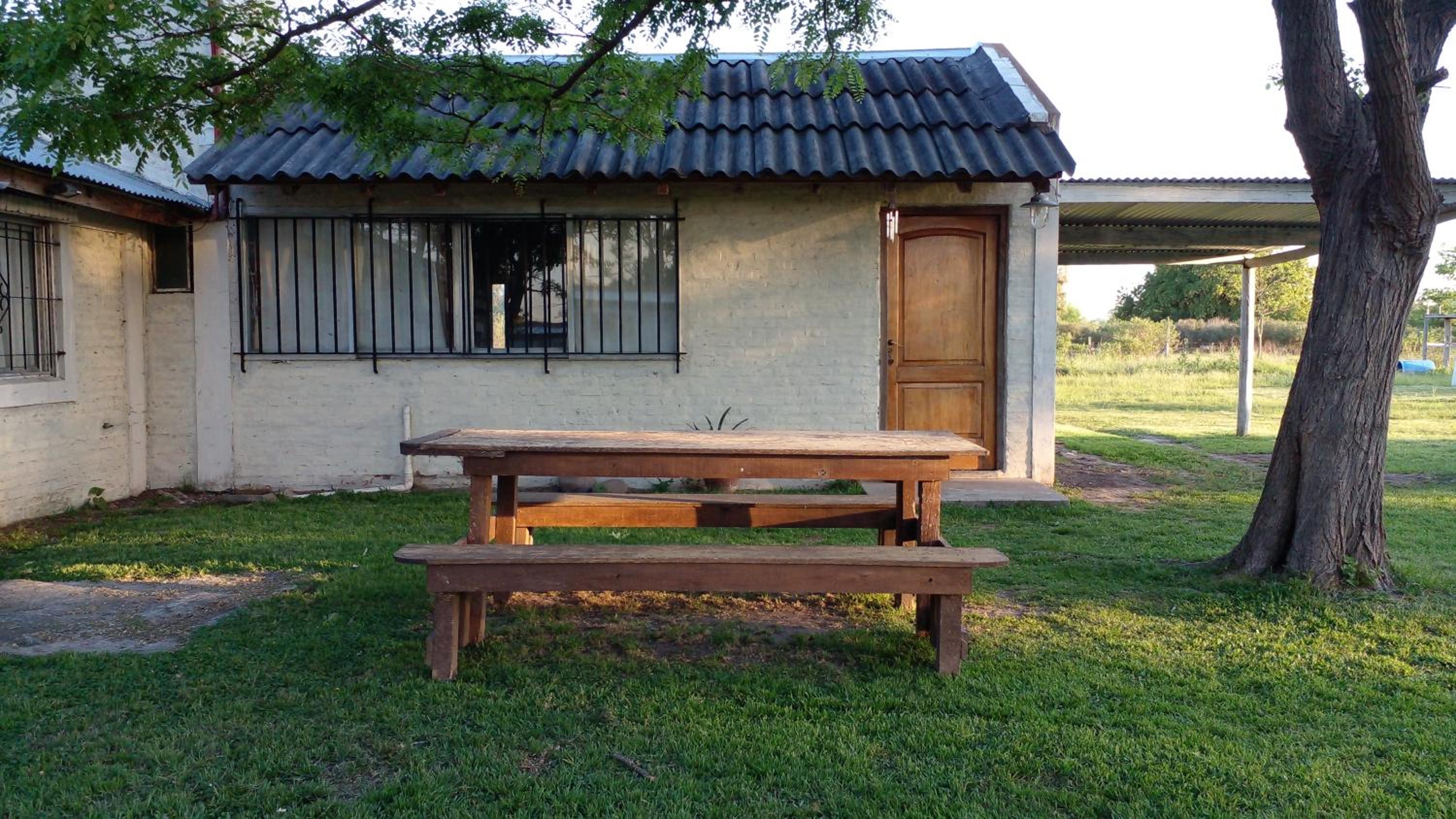 Los Arboles, casa completa a 5 minutos del Aeropuerto Ezeiza