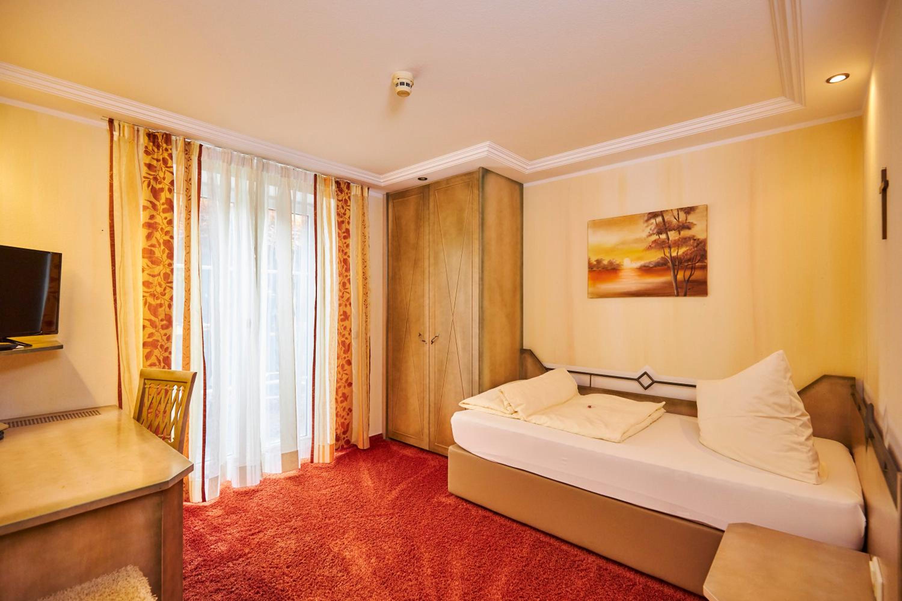 Flair Hotel Zum Schwarzen Reiter - Property Image 35