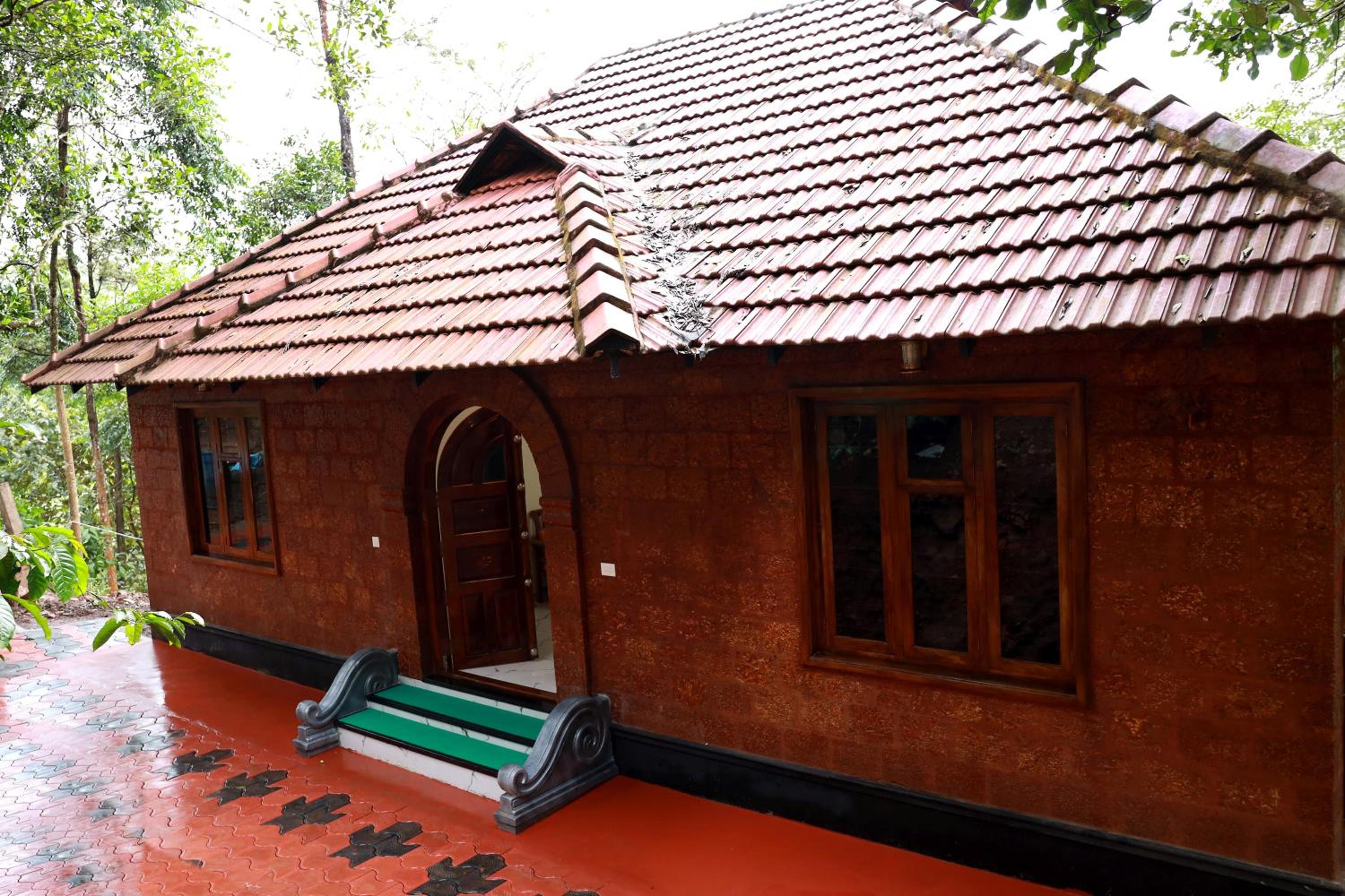 Green Garden Jasmin Cottage view 3