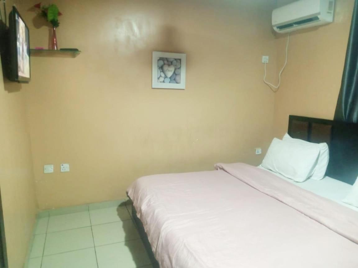 StayCation Suites And Apartment