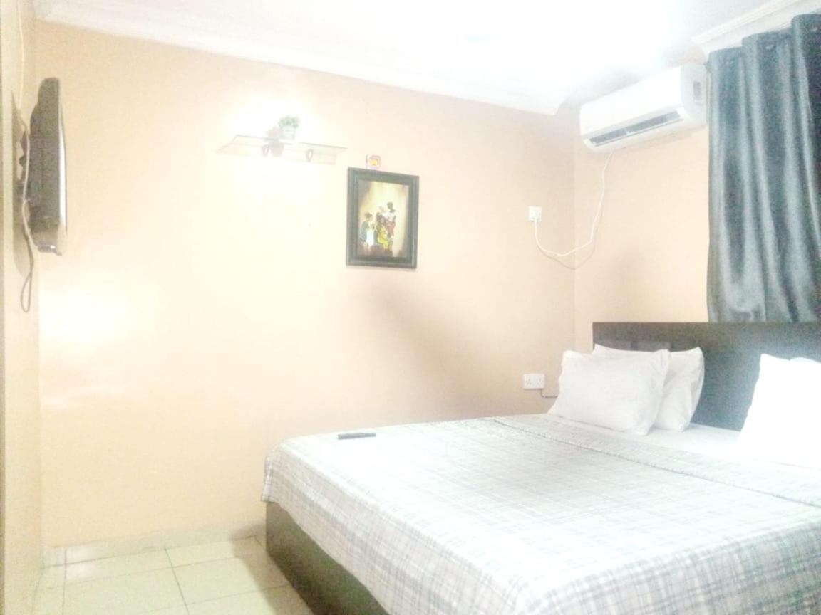 StayCation Suites And Apartment