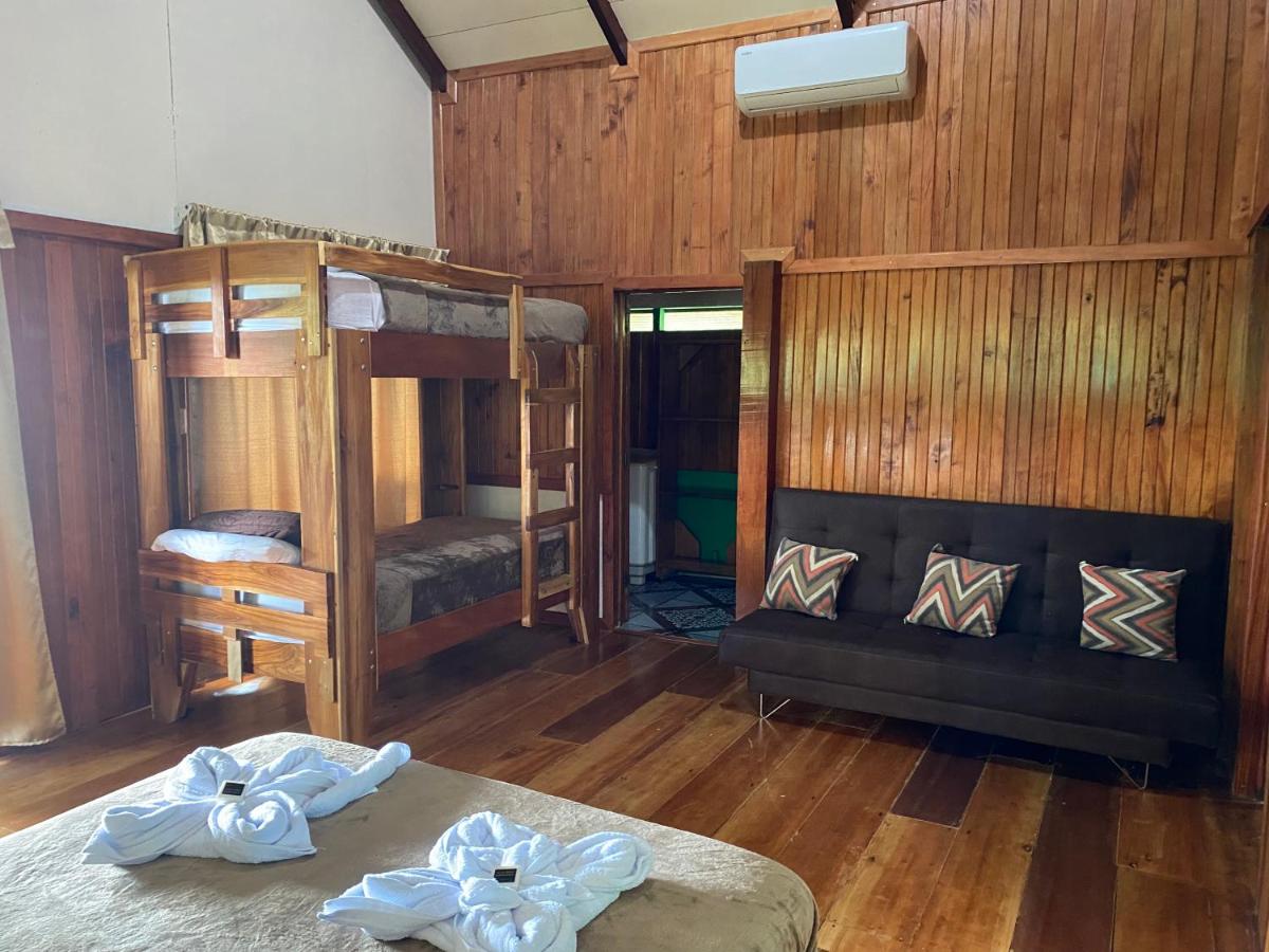 Cabaña Ara Macao Lodge