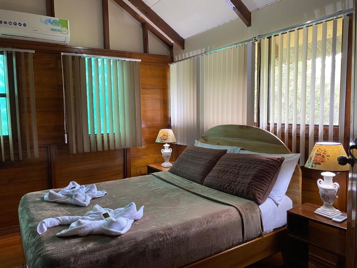Cabaña Ara Macao Lodge
