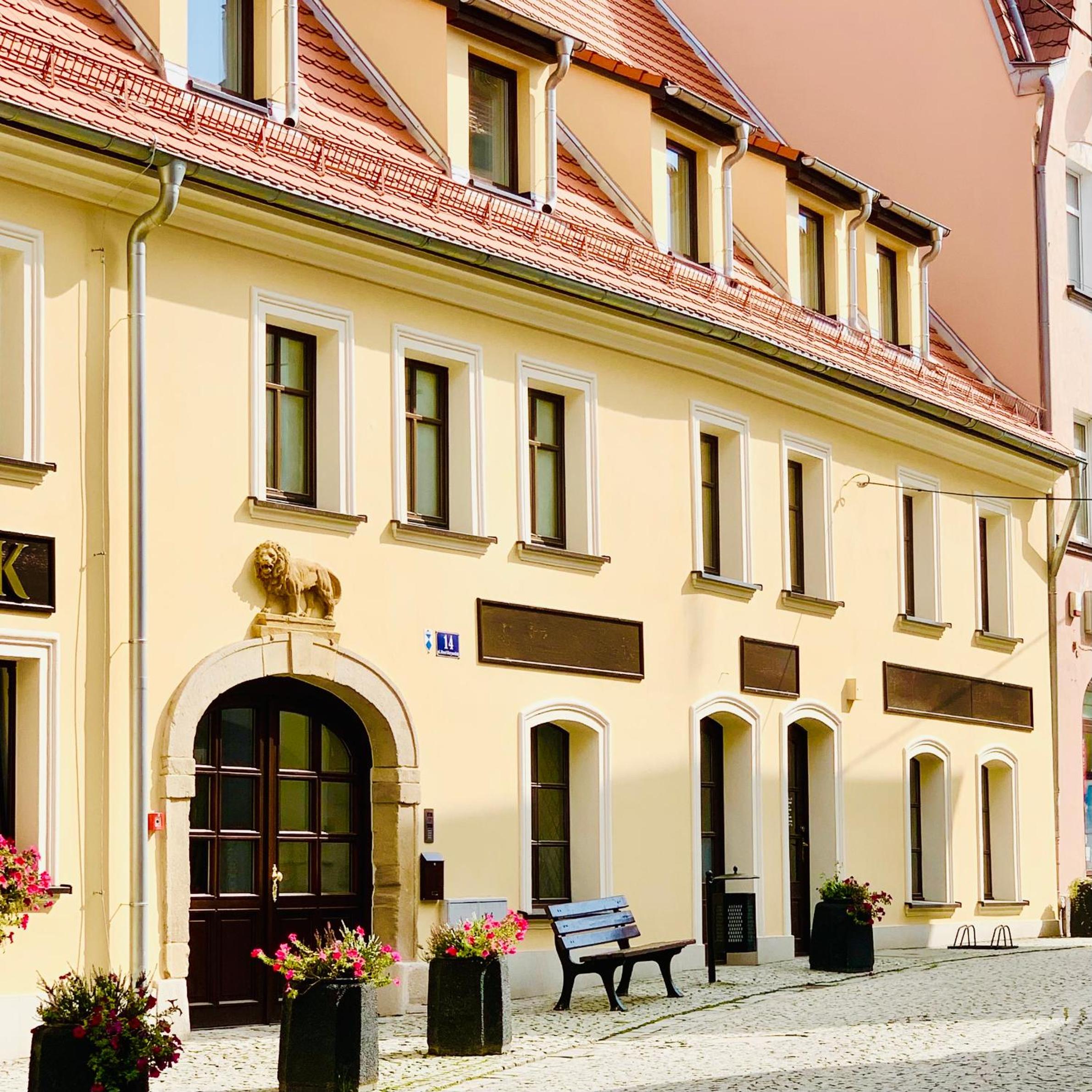 Hotel, Apartament Pod Złotym Lwem w samym centrum miasta z DARMOWYM parkingiem VII