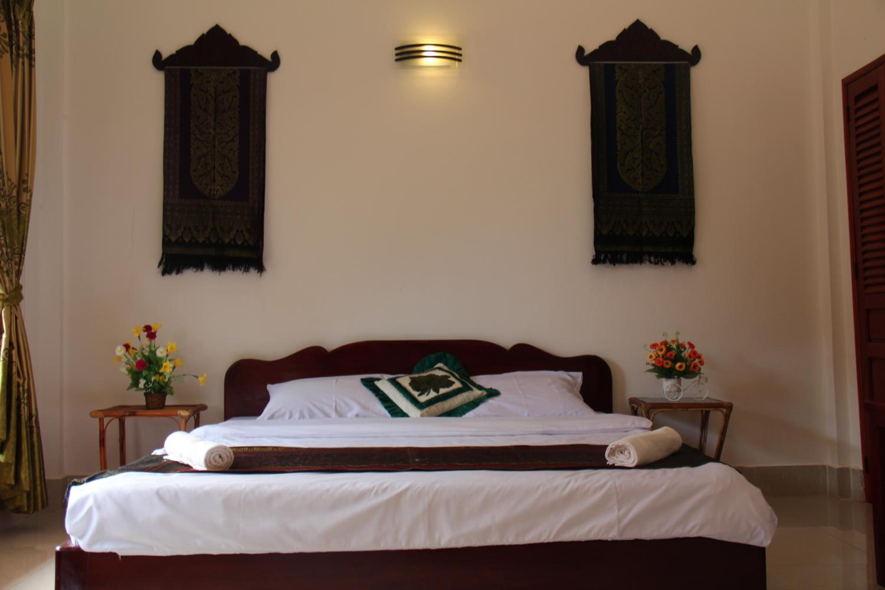 Reaksmey Meanrith Guesthouse and Residence