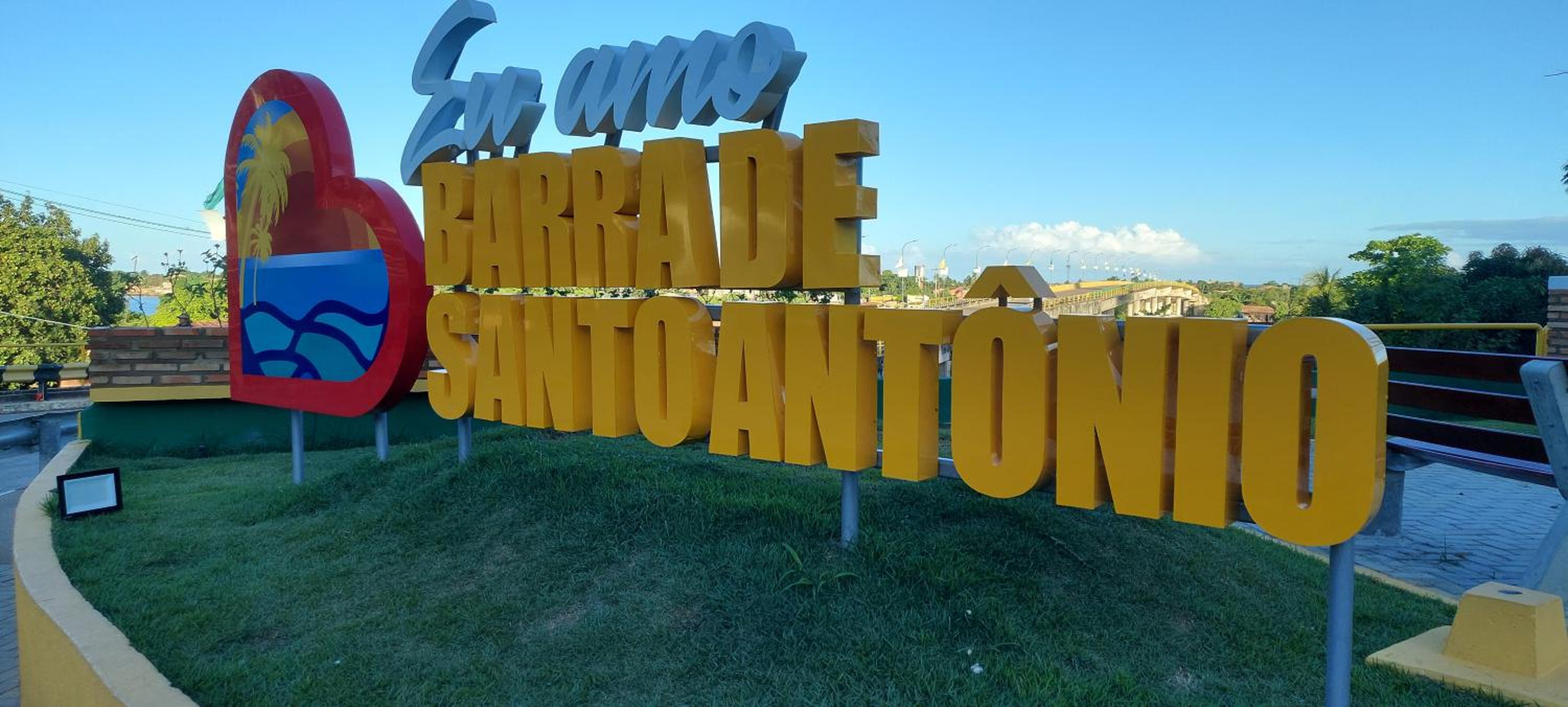 Excelente casa na ilha da Croa na Barra de Santo Antônio