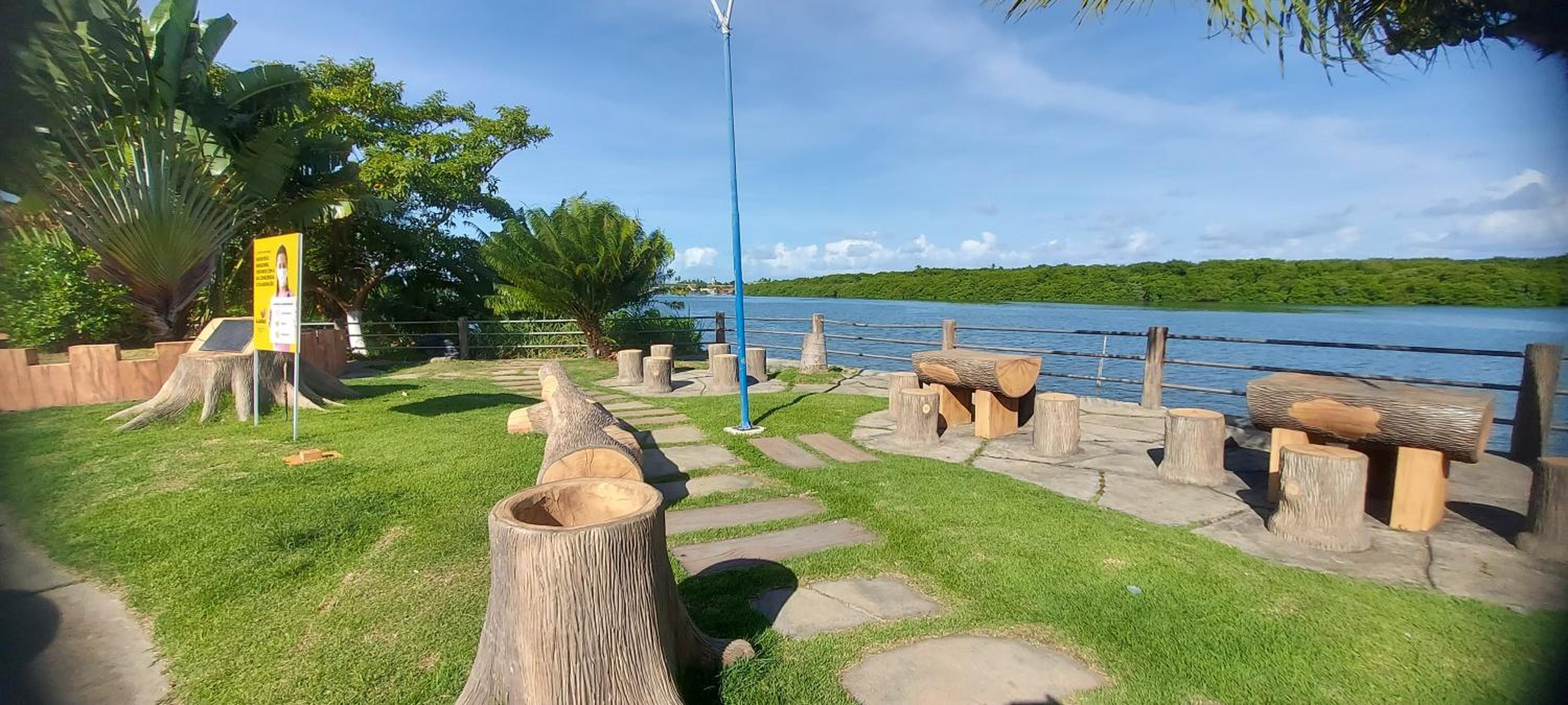 Excelente casa na ilha da Croa na Barra de Santo Antônio