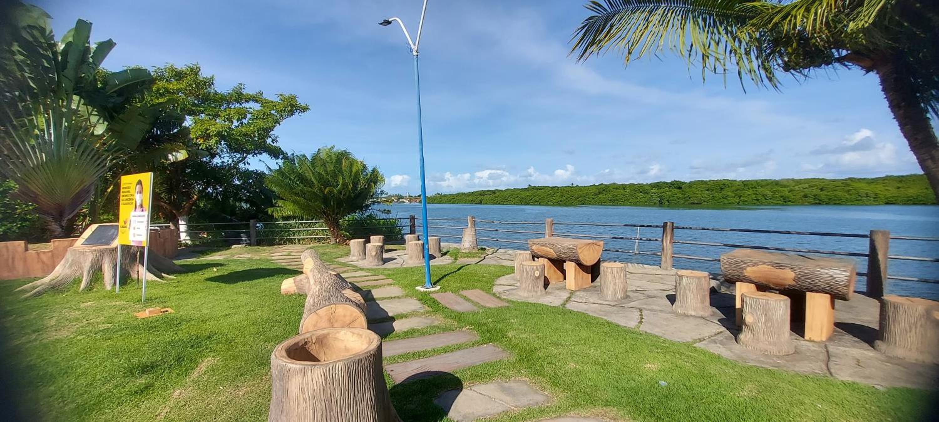 Excelente casa na ilha da Croa na Barra de Santo Antônio