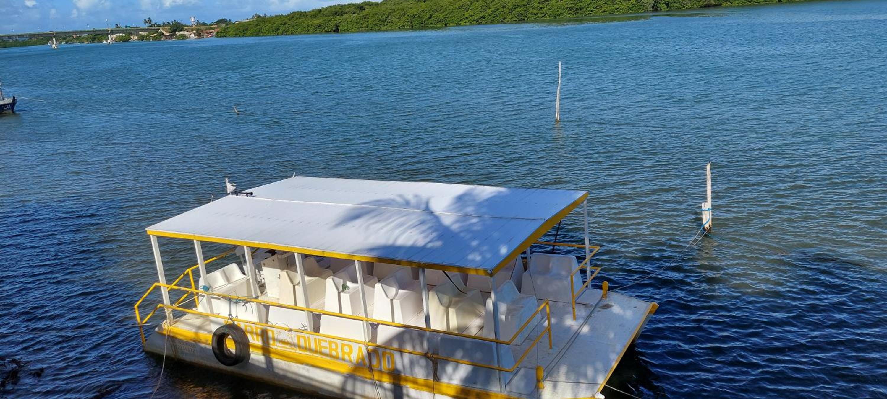 Excelente casa na ilha da Croa na Barra de Santo Antônio