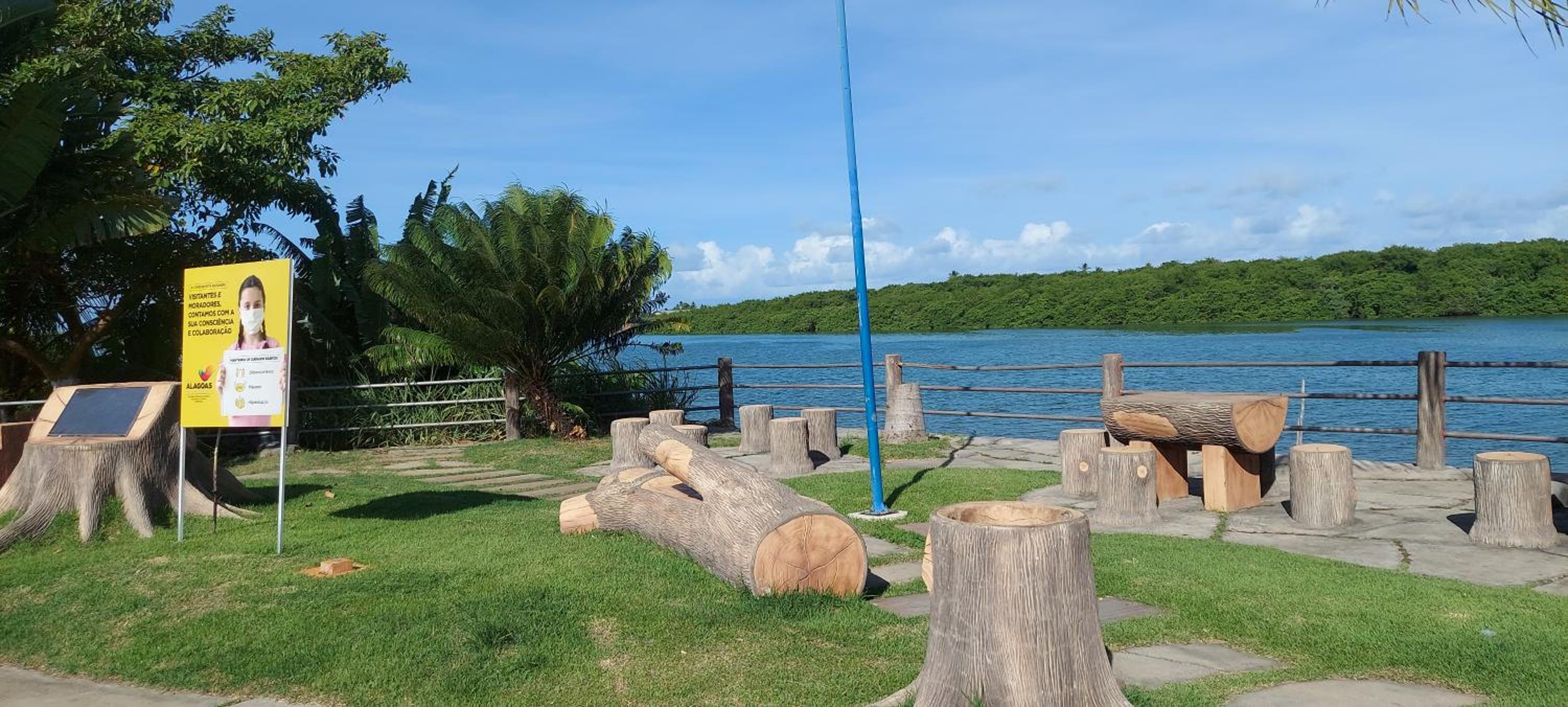 Excelente casa na ilha da Croa na Barra de Santo Antônio