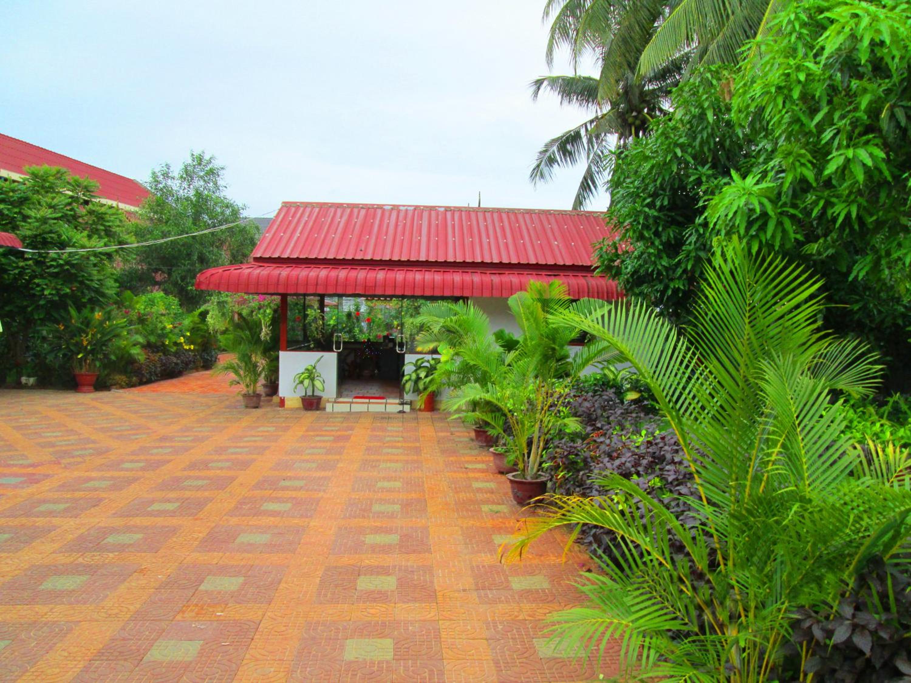 Reaksmey Meanrith Guesthouse and Residence