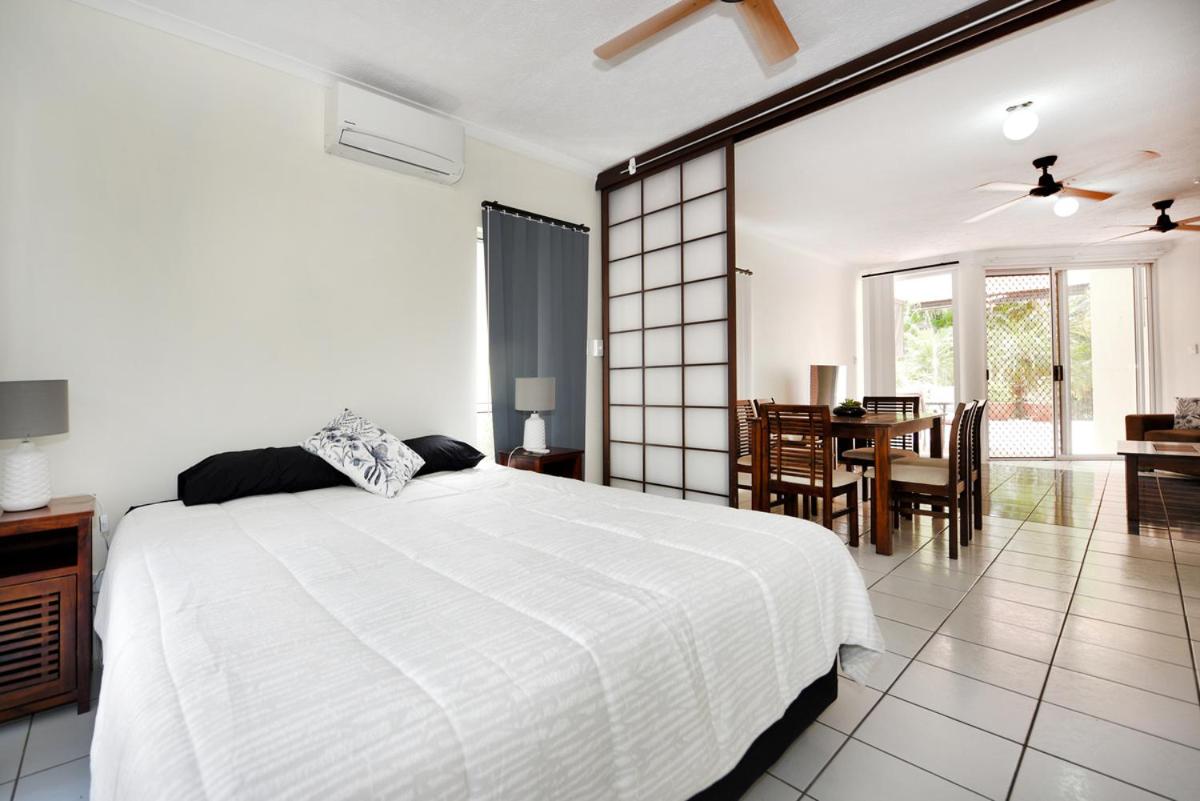 Golden Sands Beachfront Resort view 5