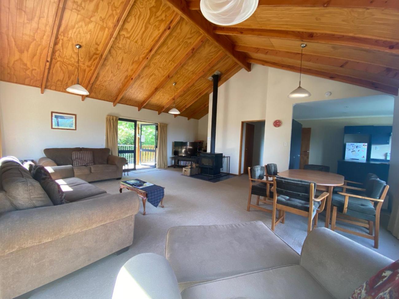 5 Alpine Avenue view 4