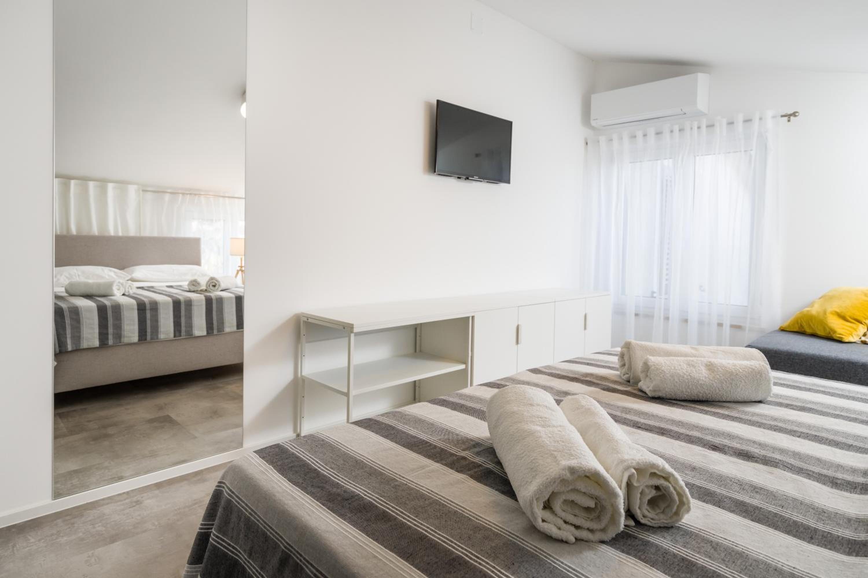 Photo 50