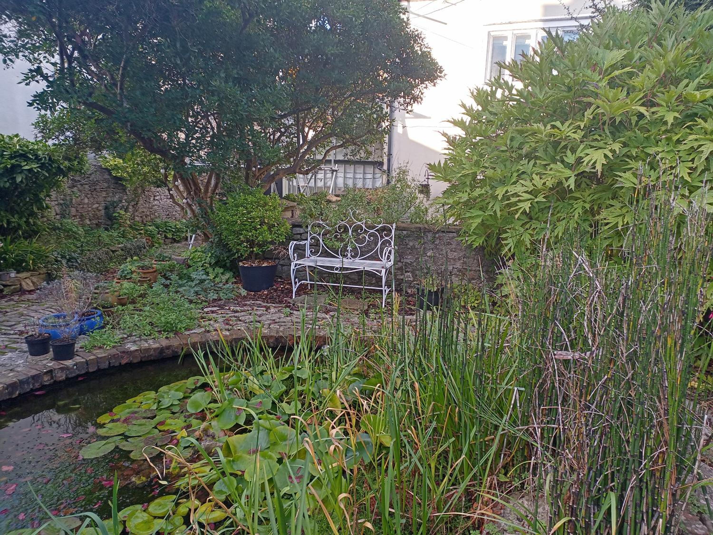 Longbridge Cottage