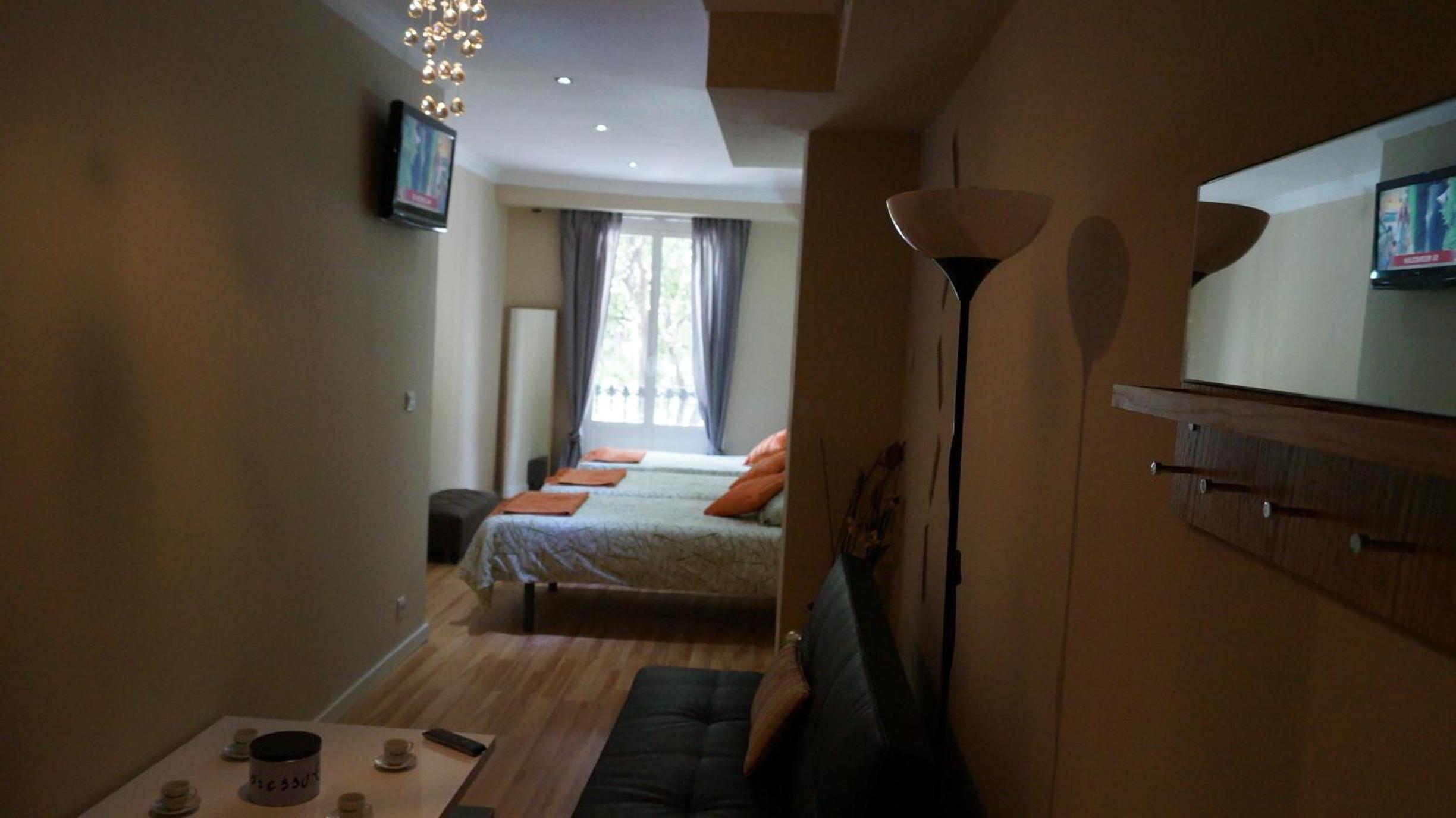 hotel room