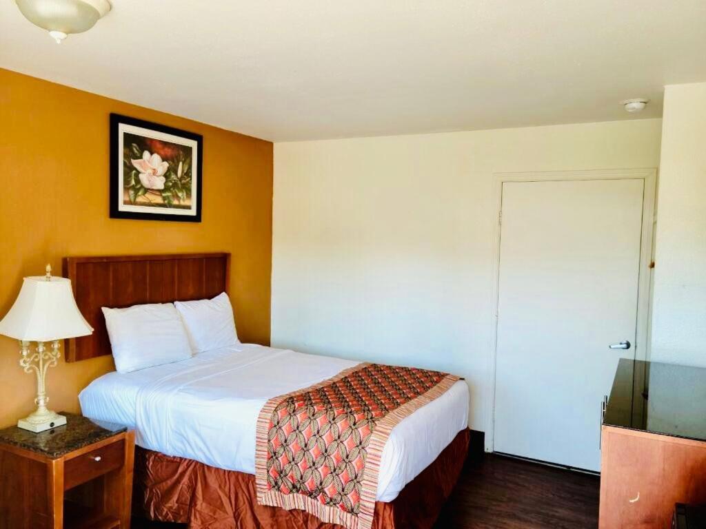 Royal Inn Richmond Hill- Savannah I-95