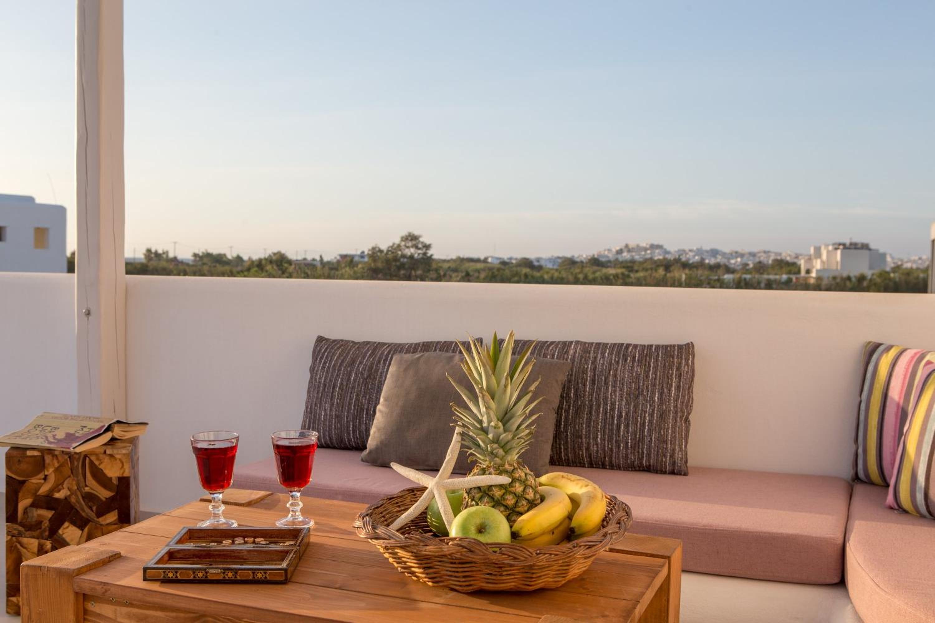 Naxian Lounge Villas