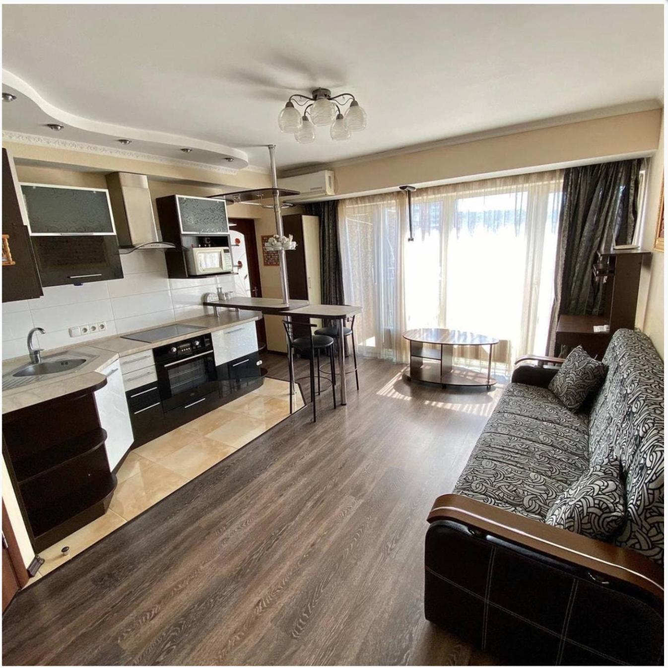 3-bedroom apartment Most City area