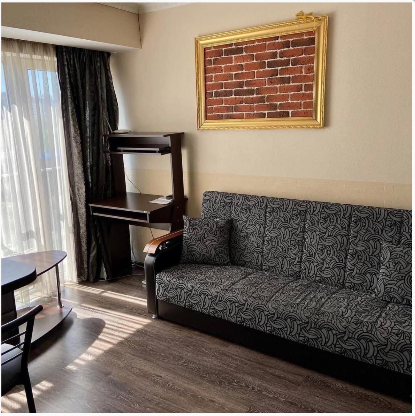 3-bedroom apartment Most City area