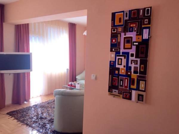 Venis House