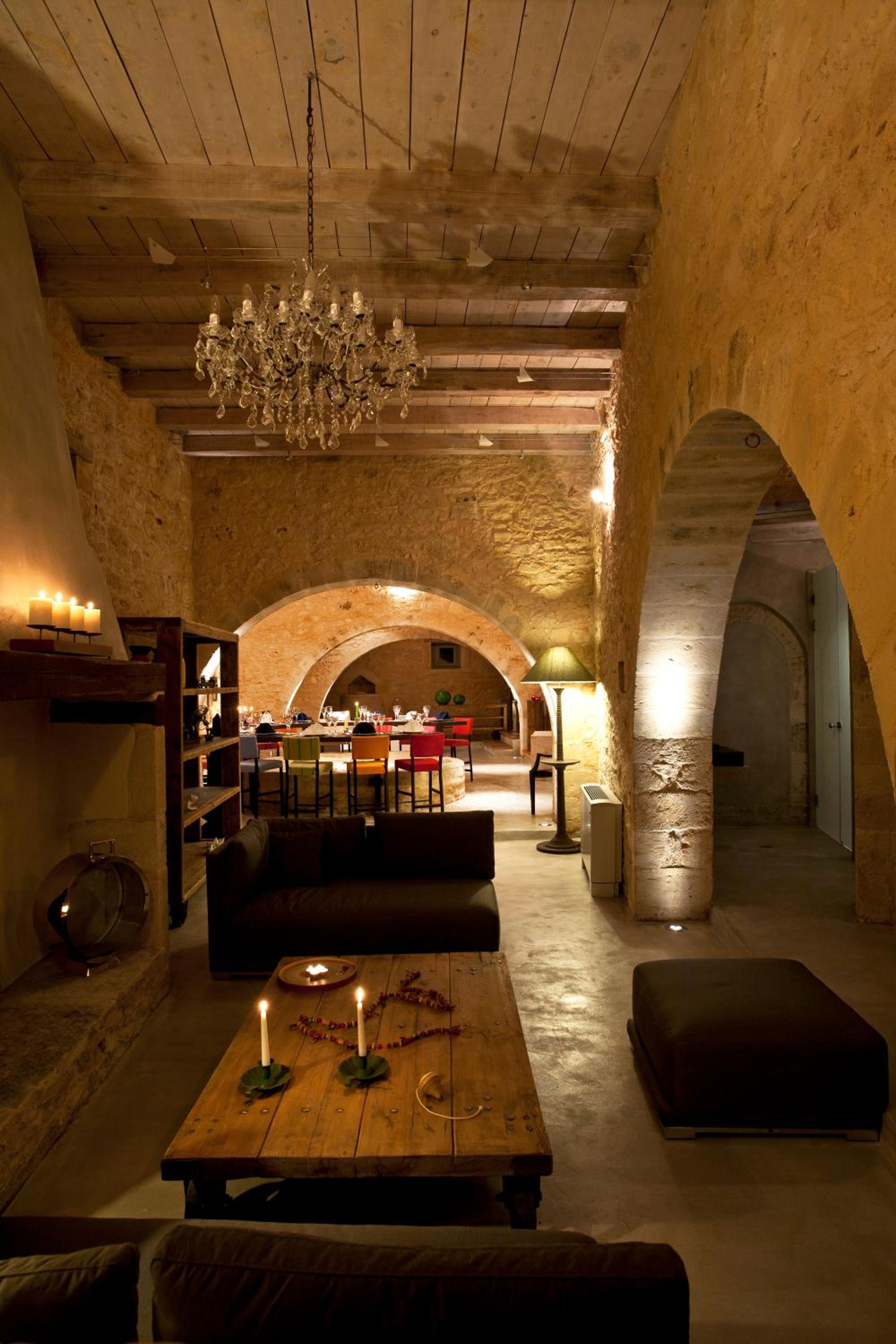 Athermigo Boutique Estate